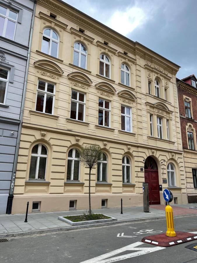 Secret Garden Krakow - Wonderful City Centre Apartment - Ground Floor - Quiet Location Экстерьер фото