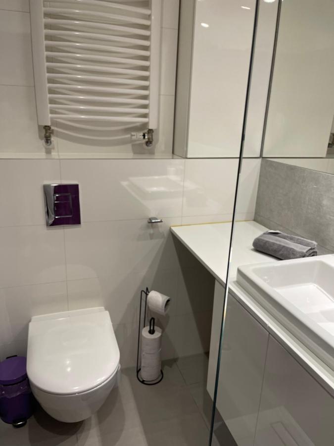 Secret Garden Krakow - Wonderful City Centre Apartment - Ground Floor - Quiet Location Экстерьер фото